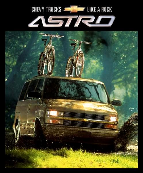 Chevrolet_US%20Astro_2002