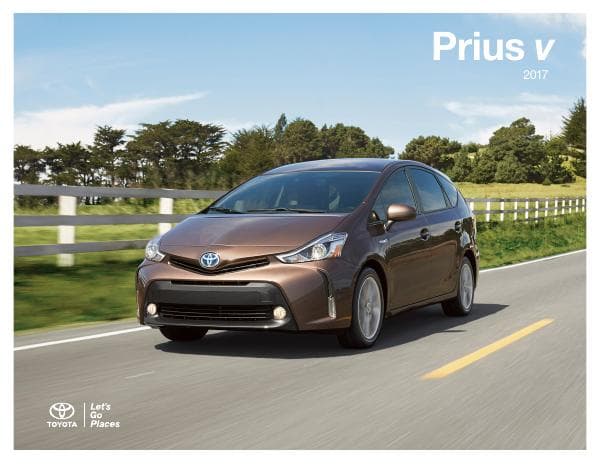 Toyota_US%20PriusV_2017